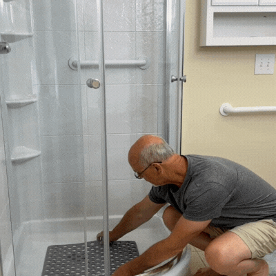 Aquatred - Textured Drainage Shower Mat