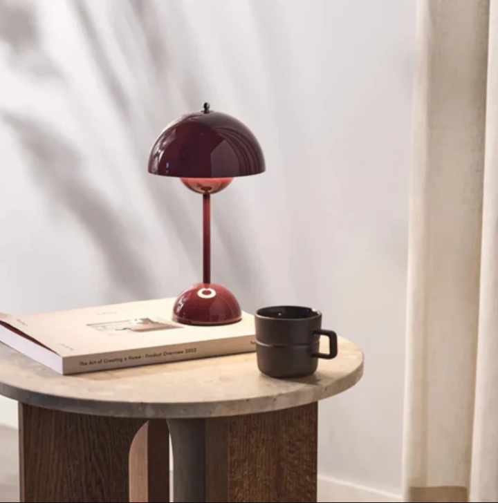 AuraLamp - Rechargeable LED Table Lamp
