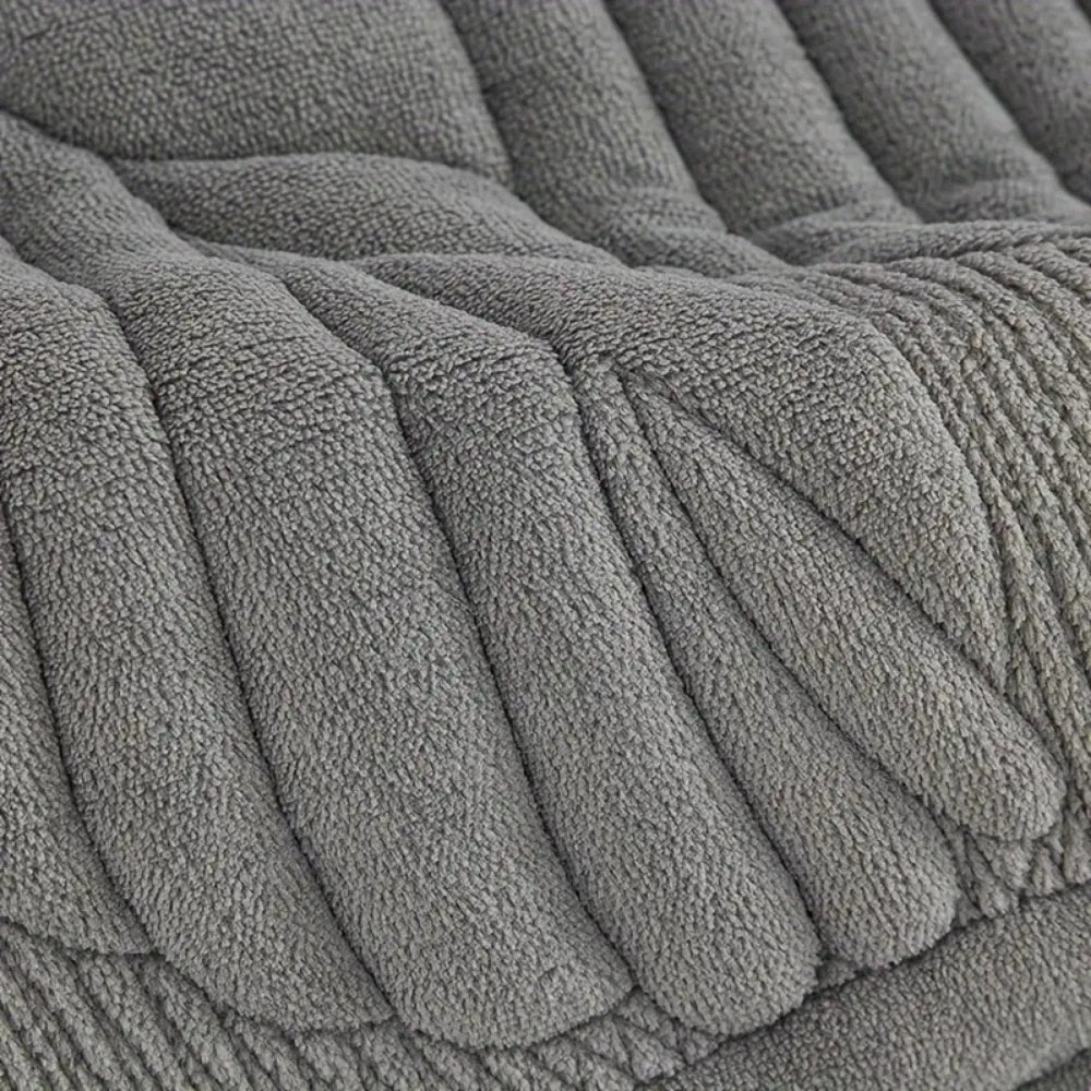 LeafRest - Quilted Leaf Pattern Recliner Cover