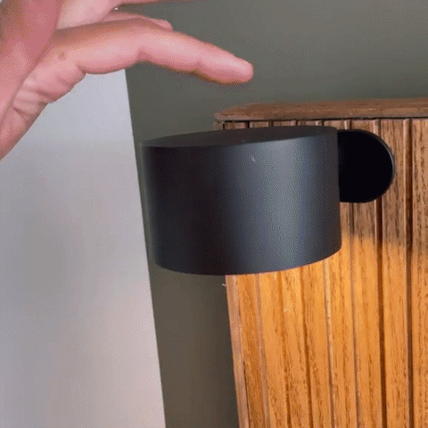Lumiro - Battery Operated Magnetic Living Room Wall Lamp