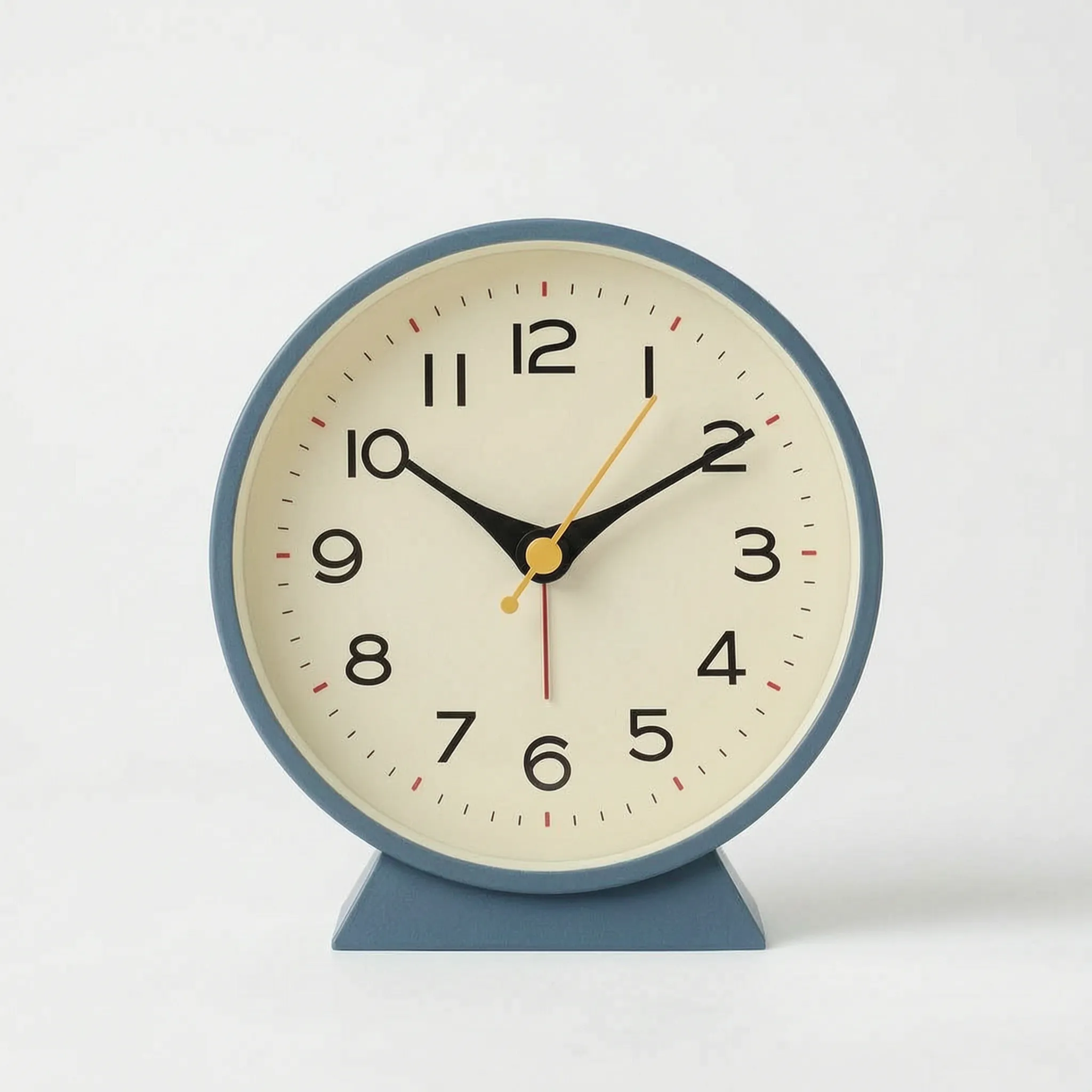 RetroWake - Retro Analogue Desk Alarm Clock
