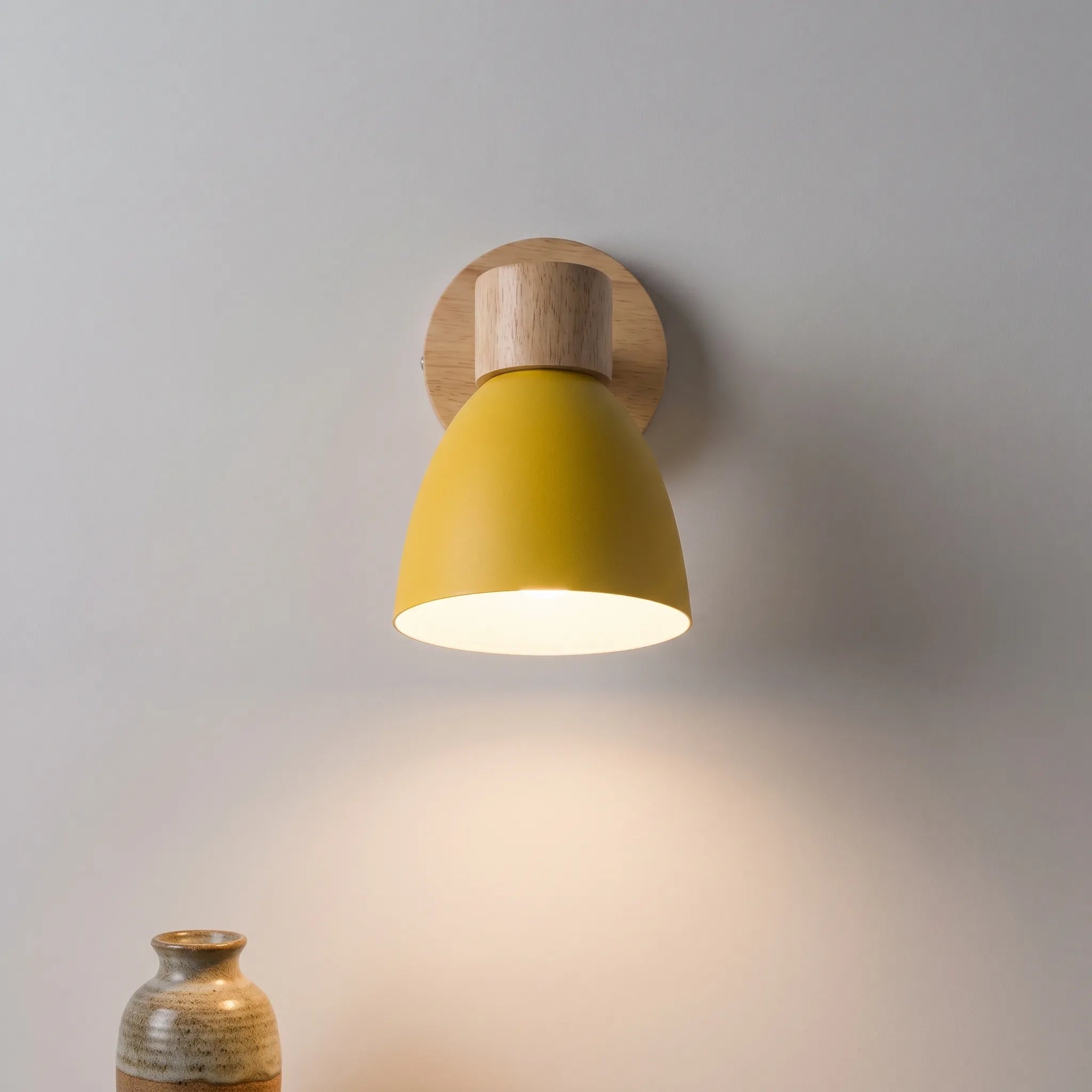 Vektra - Adjustable Indoor Wall Lamp