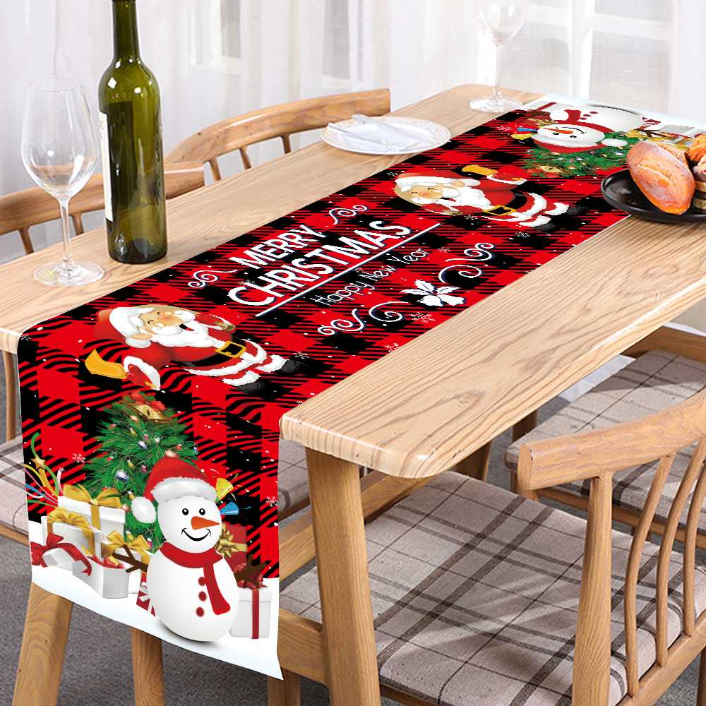 Christmas Table Runner – Festive Holiday Design for Dining Tables