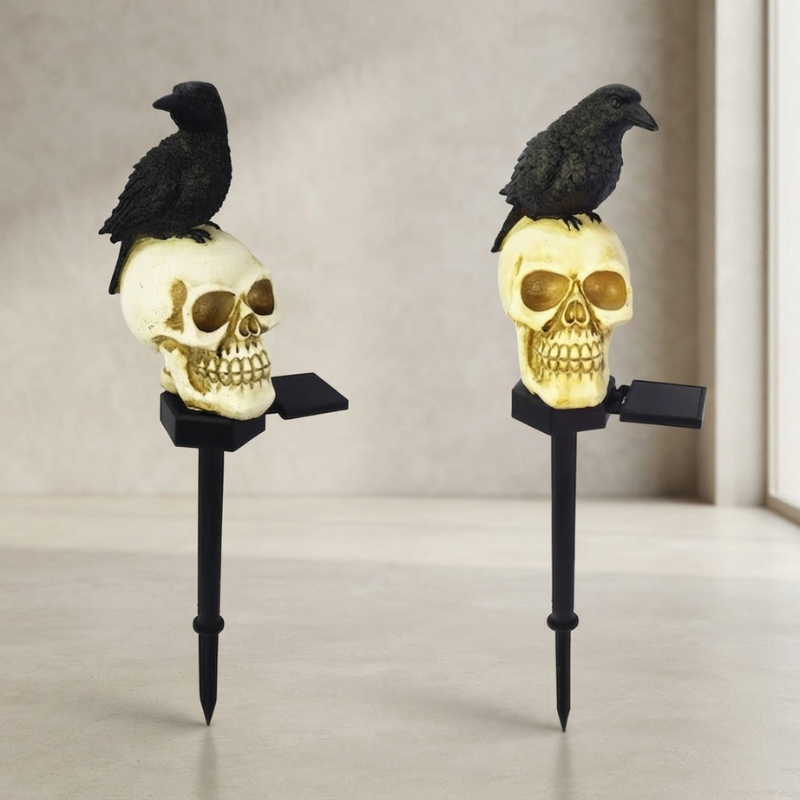 Solar Halloween crow skull garden light
